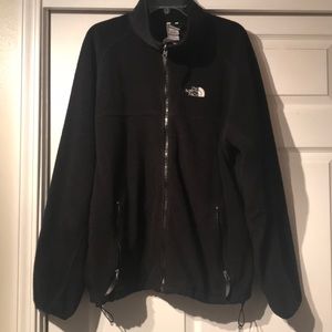 Black north face fleece